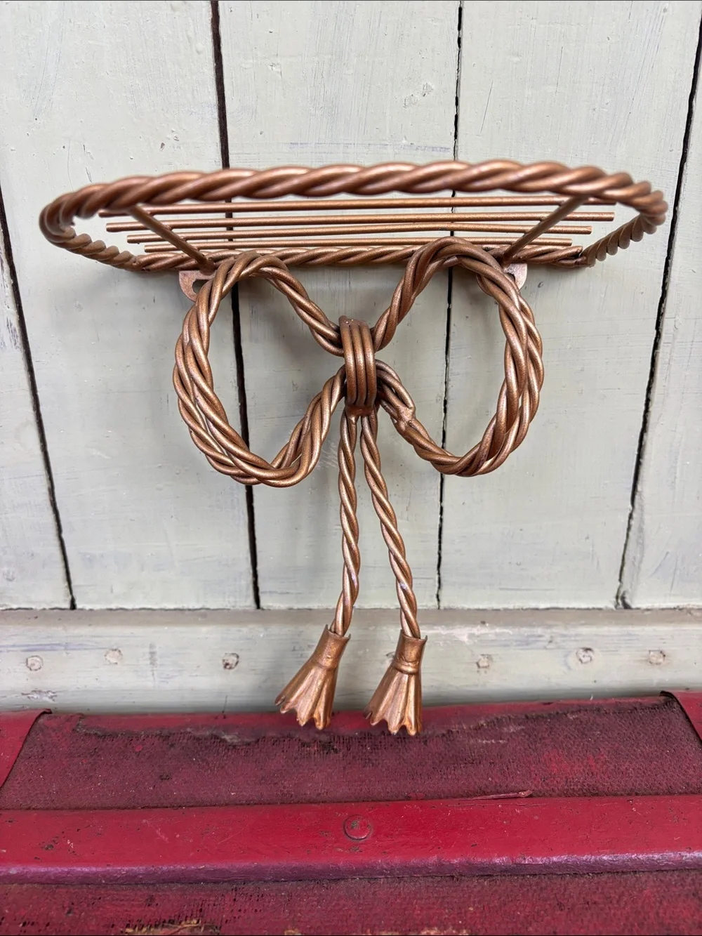 Vintage twisted rope bow shelf